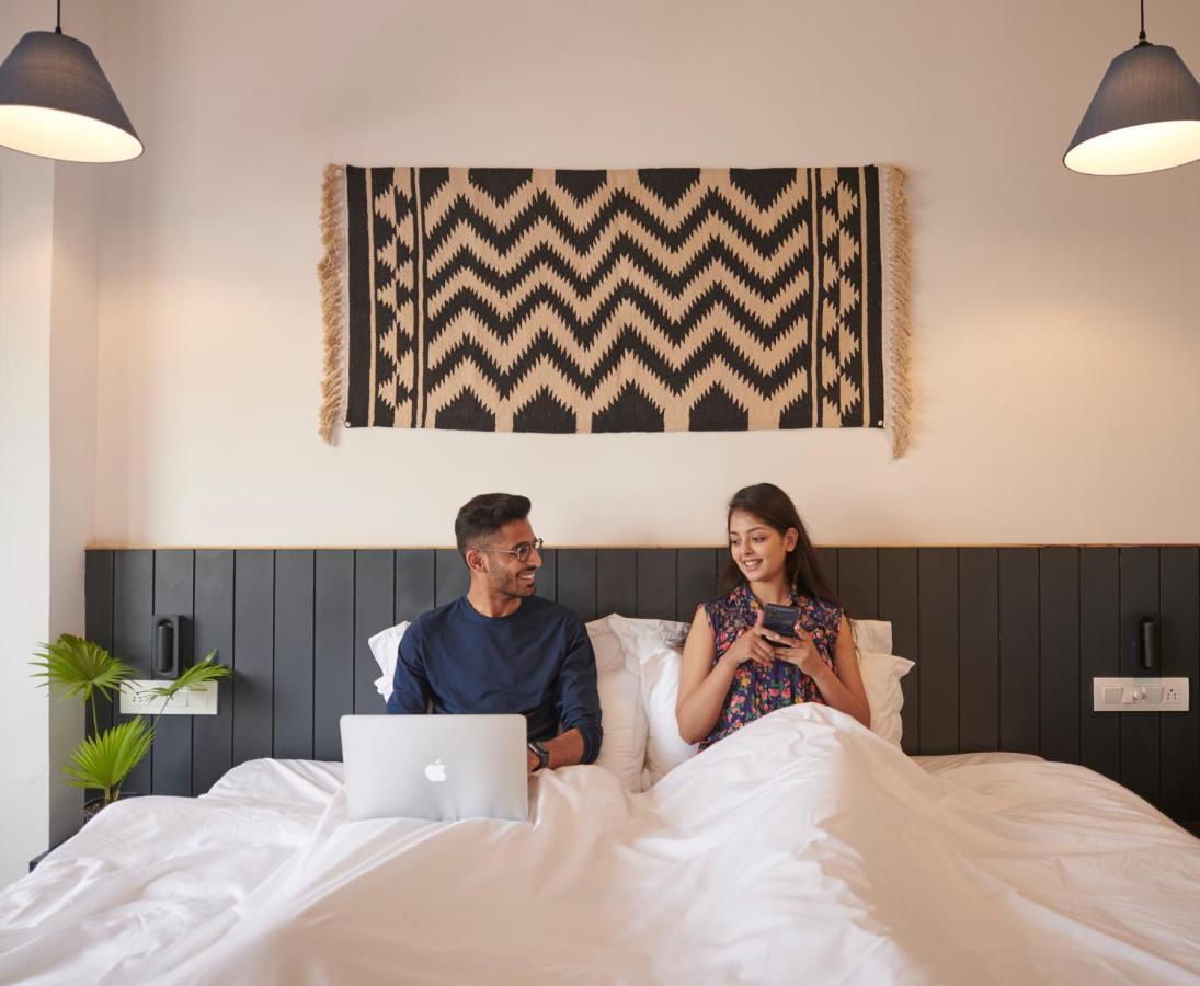 Poshtel Vns Apartment Варанаси Екстериор снимка